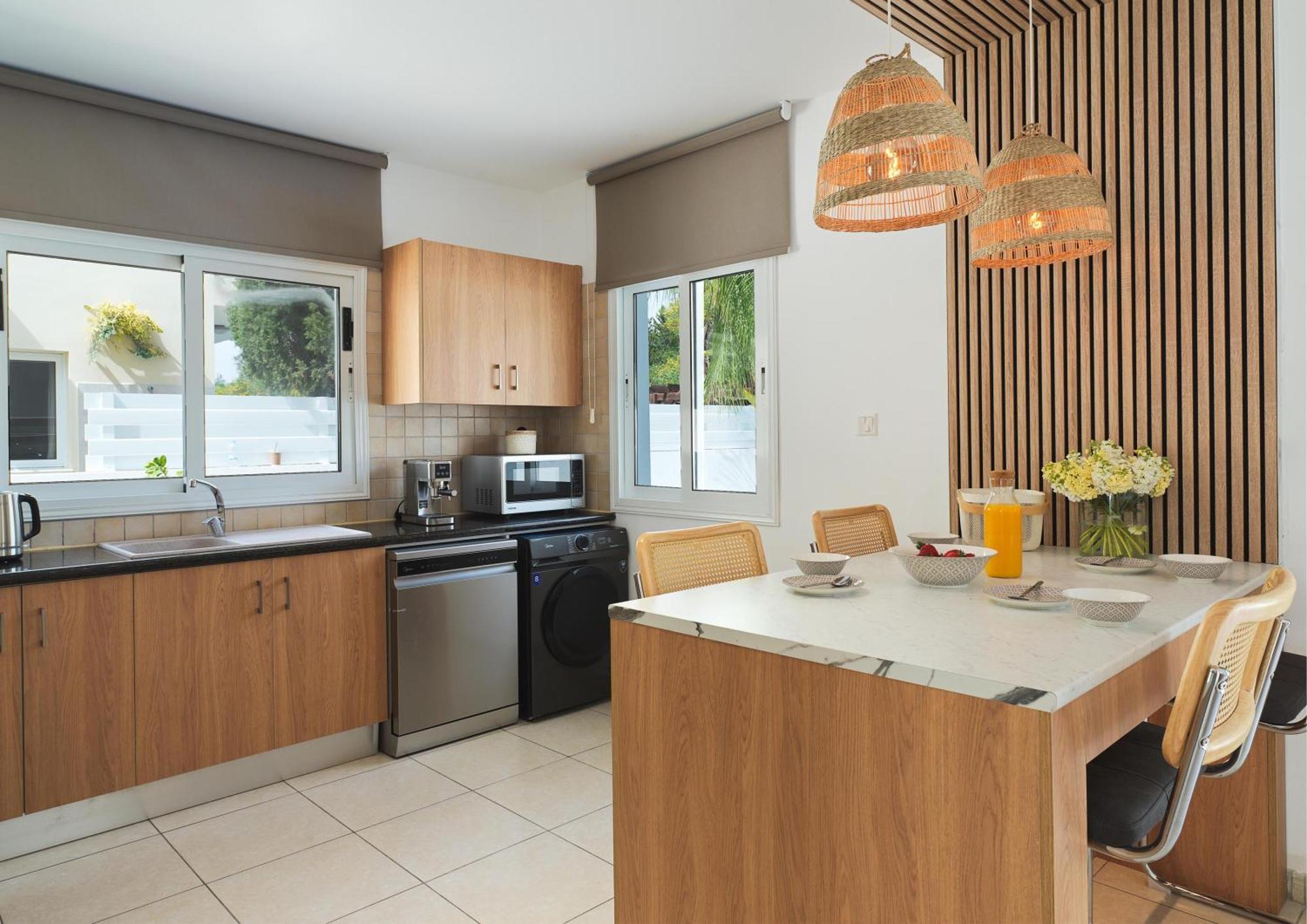 Luxvillasrentals Villa Agia Napa