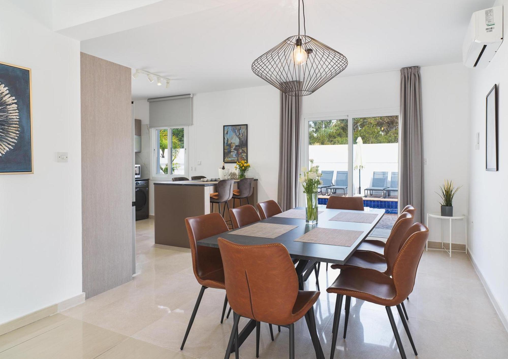 Luxvillasrentals Villa Agia Napa